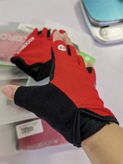 Gloves  收藏品 3
