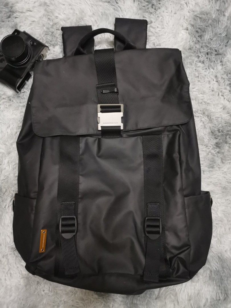 Rush!! Designer MANDARINA DUCK TRAVEL OFFICE BACKPACK (Category: Backpacks) located in Quezon City. Submitted by angeleye7.authentic.source (Listing ID 1320119482, Image 1). Description: .