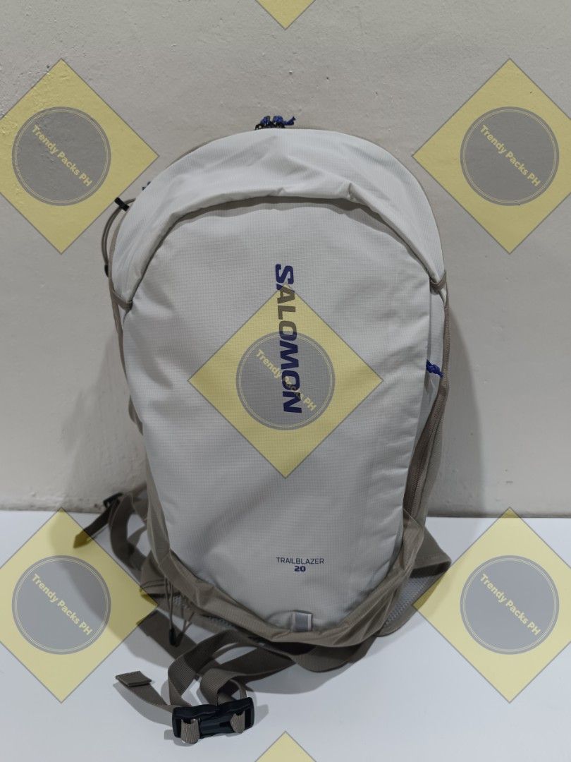 Salomon TrailBlazer 20 Hiking Backpack (Category: Backpacks) located in Pasay City. Submitted by trendypacksph (Listing ID 1320182116, Image 2). Description: ‼️ NEW ARRIVAL ‼️ SALOMON TRAILBLAZER 20 Black & Vintage Khaki features: -20L backpack -lightweight great for day hikes, short rides or traveling in town. -YKK zippers and pole holder we can do COP or COD via LBC, Lalamove, meet up or pick up in our location..