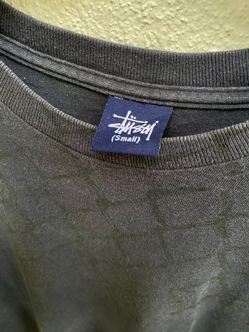 stussy basic tee (Category: Activewear) located in Kuala Lumpur. Submitted by mhdiqqbal (Listing ID 1320232615, Image 3). Description: pit 19 labuh 24.