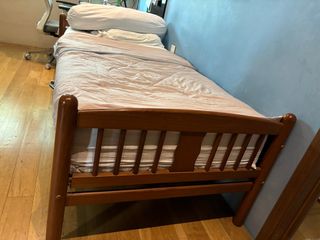 (Category: ) located in . Submitted by do0101 (Listing ID 1320139492, Image 1). Description: .