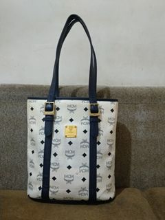 (Kategori: ) berada di . Dikirim oleh tesstore (ID iklan 1320084803, Gambar 1). Deskripsi: .