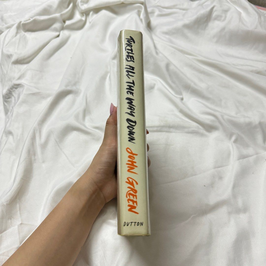 Turtles All The Way Down by John Green (Category: Storybooks) located in Manila. Submitted by chamstaana (Listing ID 1320125910, Image 2). Description: HB PTURTLES ALL THE WAY DOWN BY JOHN GREEN RFS: Moving out / decluttering MOP: BDO Bank Transfer / Gcash Book Condition ⭐️ - All books are in VG condition (w/ plastic cover) - All book pages are intact and there is no spine creasing - All books have visible foxing .
