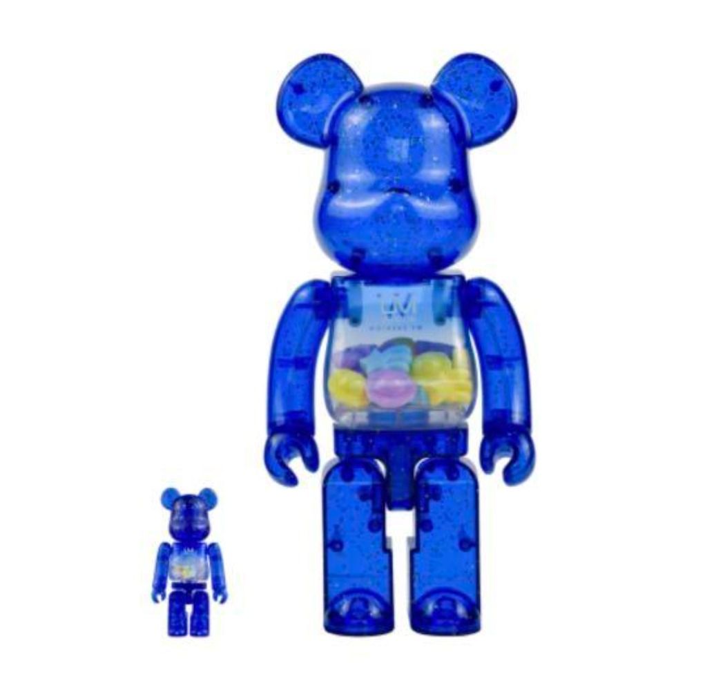 BE@RBRICK 少女蜜桃粉為主調的身體中刻畫了透明的“心靈小視窗
