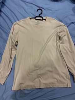(Category: ) located in . Submitted by ezebuy_ (Listing ID 1320194149, Image 1). Description: .