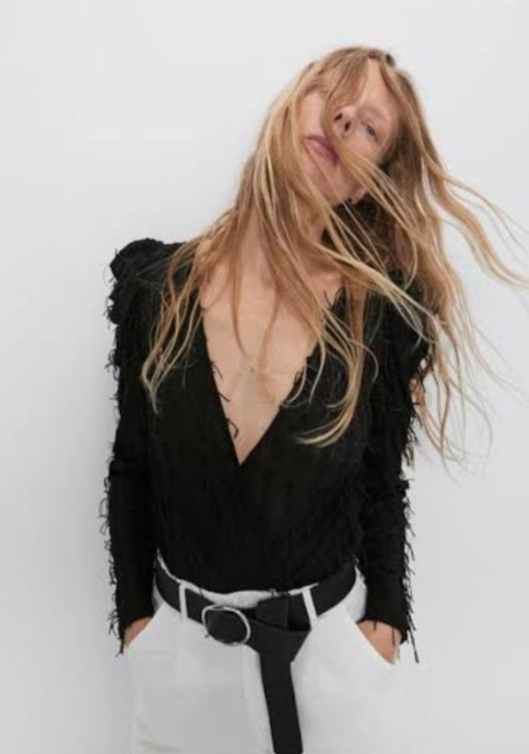 Zara v neck bodysuit on sale