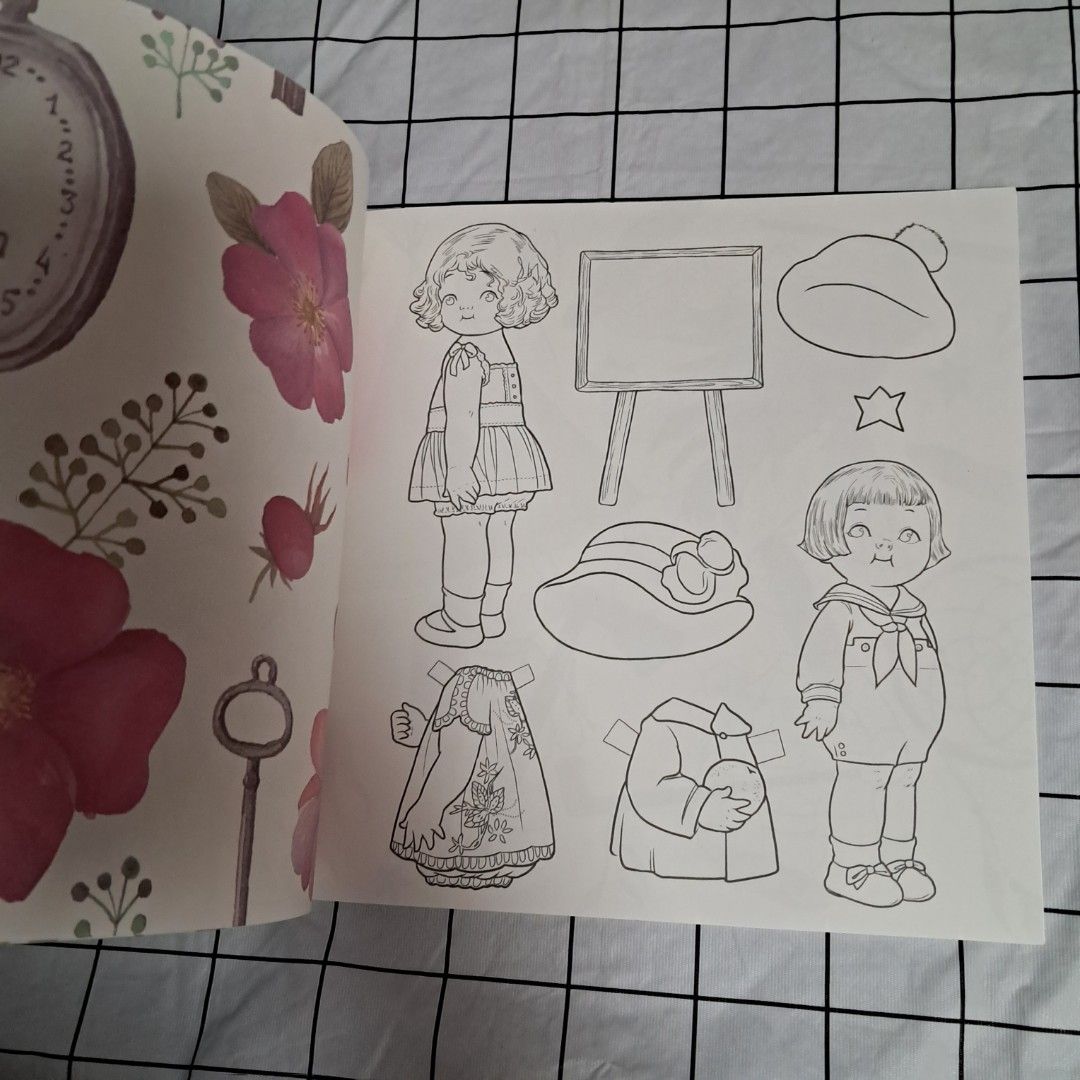 包順豐 創意解壓填色冊 dingles dolly 服裝設計塗色換裝 繪畫本線稿 art coloring book, 興趣及遊戲, 手作 ...