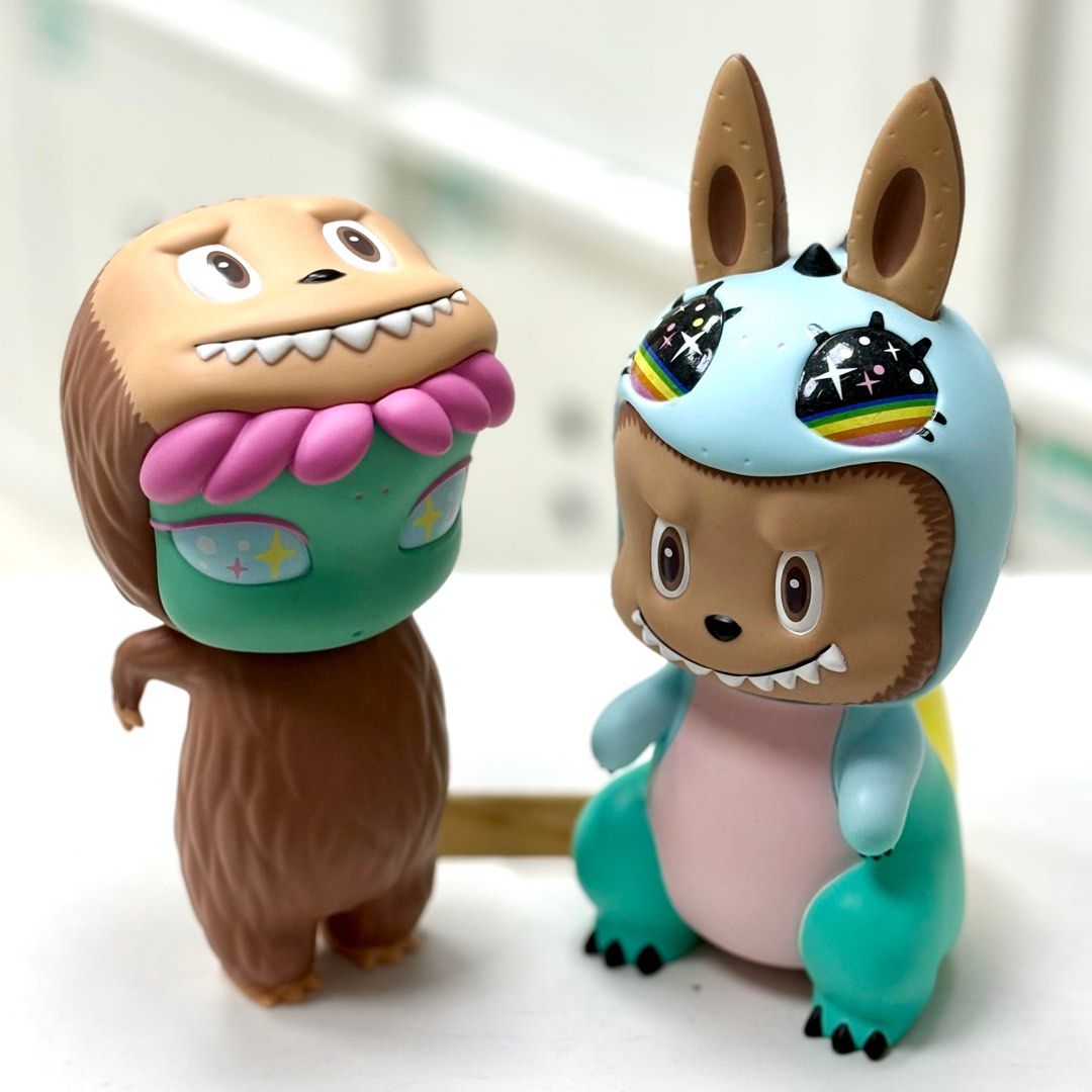 未開封僅此一對Okokume x KaSing Lung Cosmic Girl Dino Star x
