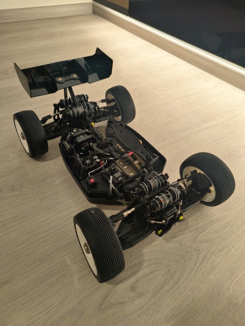 エンジンバギーアガマN1 AGAMA N1 1/8エンジンバギー 【公式通販】