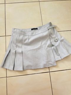 (Category: ) located in . Submitted by jjccloset (Listing ID 1320324383, Image 1). Description: .