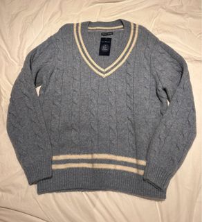 (Category: ) located in . Submitted by jjccloset (Listing ID 1320330762, Image 1). Description: .