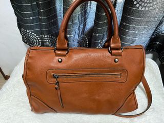 (Category: ) located in . Submitted by shop.chea (Listing ID 1320241065, Image 1). Description: .