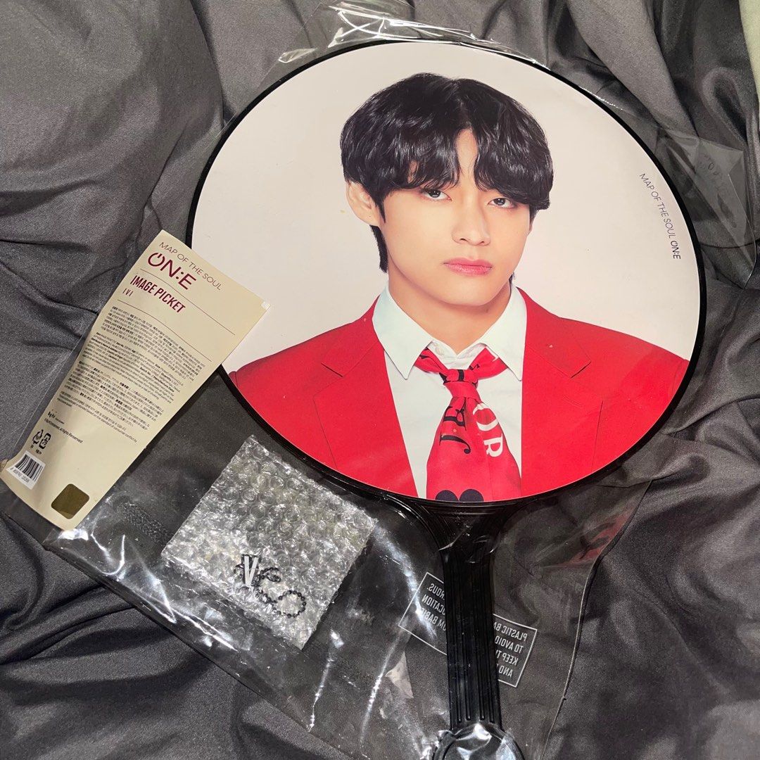 BTS V Taehyung Image Pickets (Category: K-Wave Merchandise) located in Pasig City. Submitted by rayaur (Listing ID 1320314124, Image 2). Description: 250 each, except for mots (350) negotiable if take all/ buying with other items 1,500 TAKE ALL (will include other official items as freebies, negotiable pa if buying other items) .