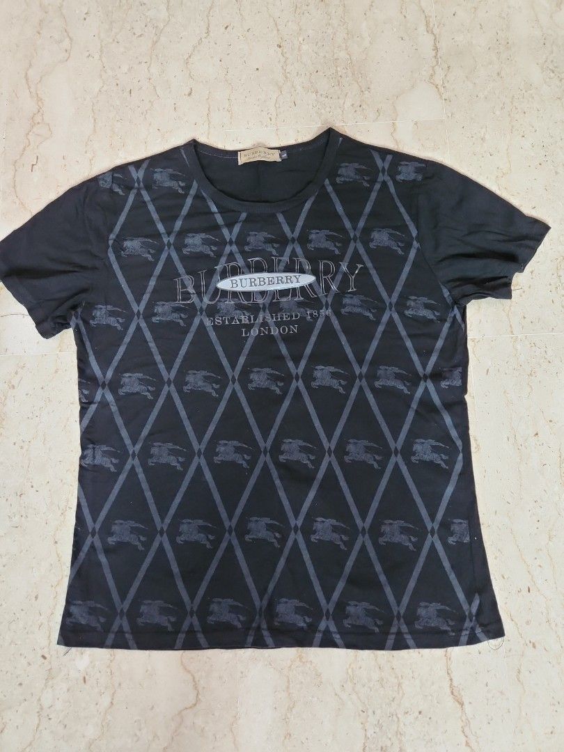 Burberry Men s Black Graphics Tee Size L Luxury Apparel on Carousell