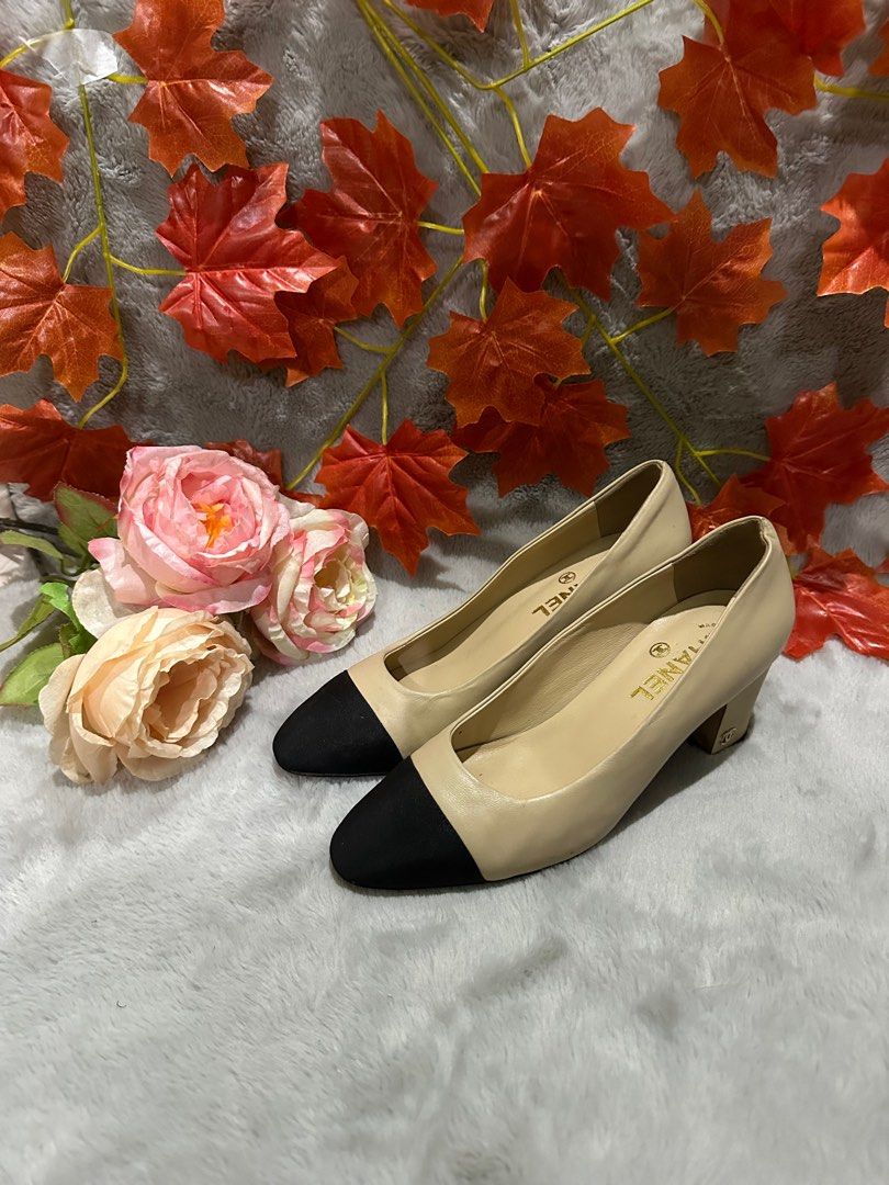 Chanel mid heels deals