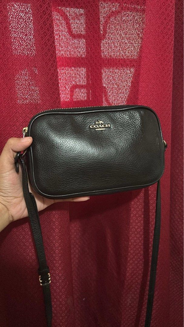 coach bag f30259 preloved crossbody pouch Luxury Bags Wallets on Carousell