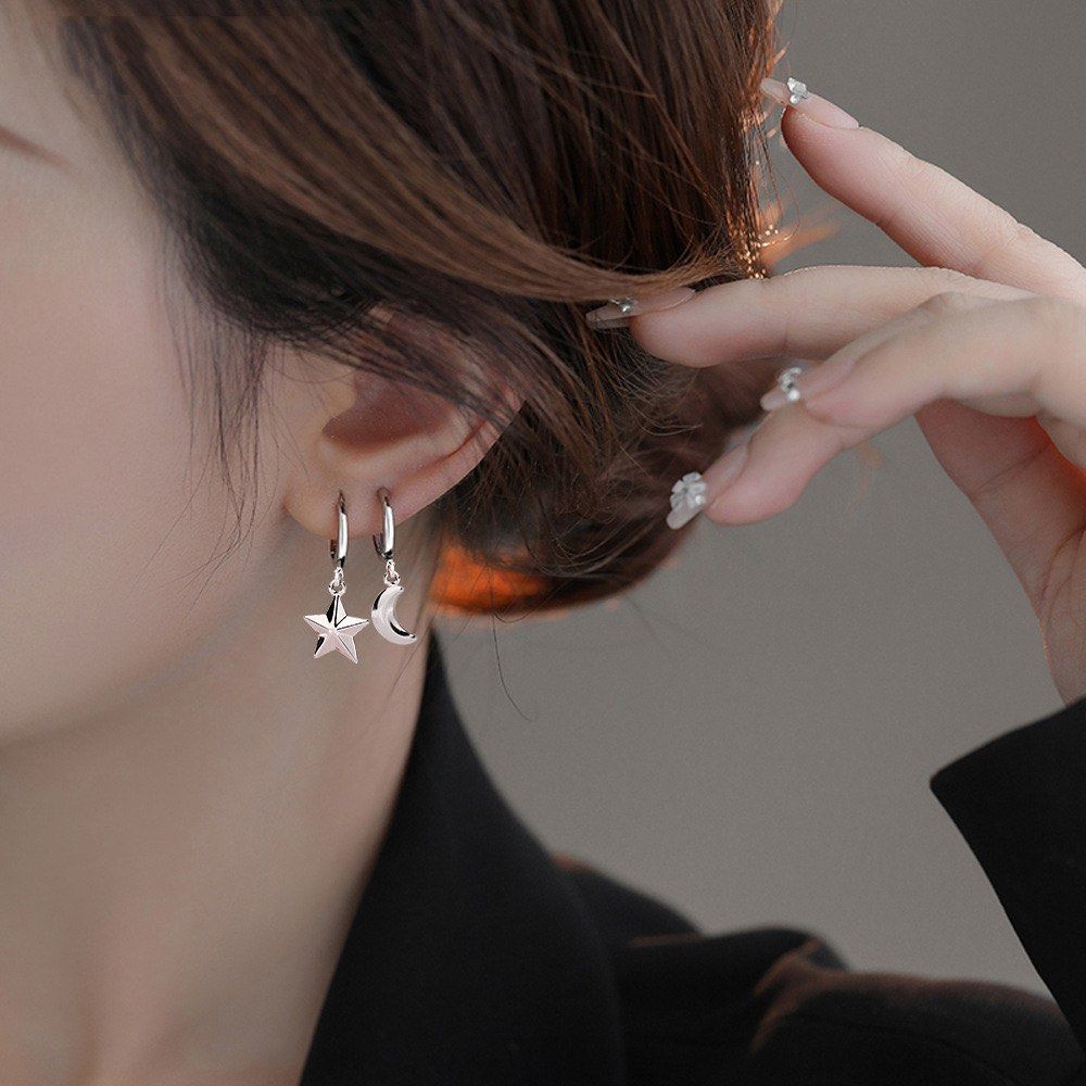 Asymmetrical silver earrings hotsell