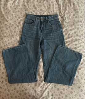 (Category: ) located in . Submitted by mmmrrre (Listing ID 1320288499, Image 1). Description: .