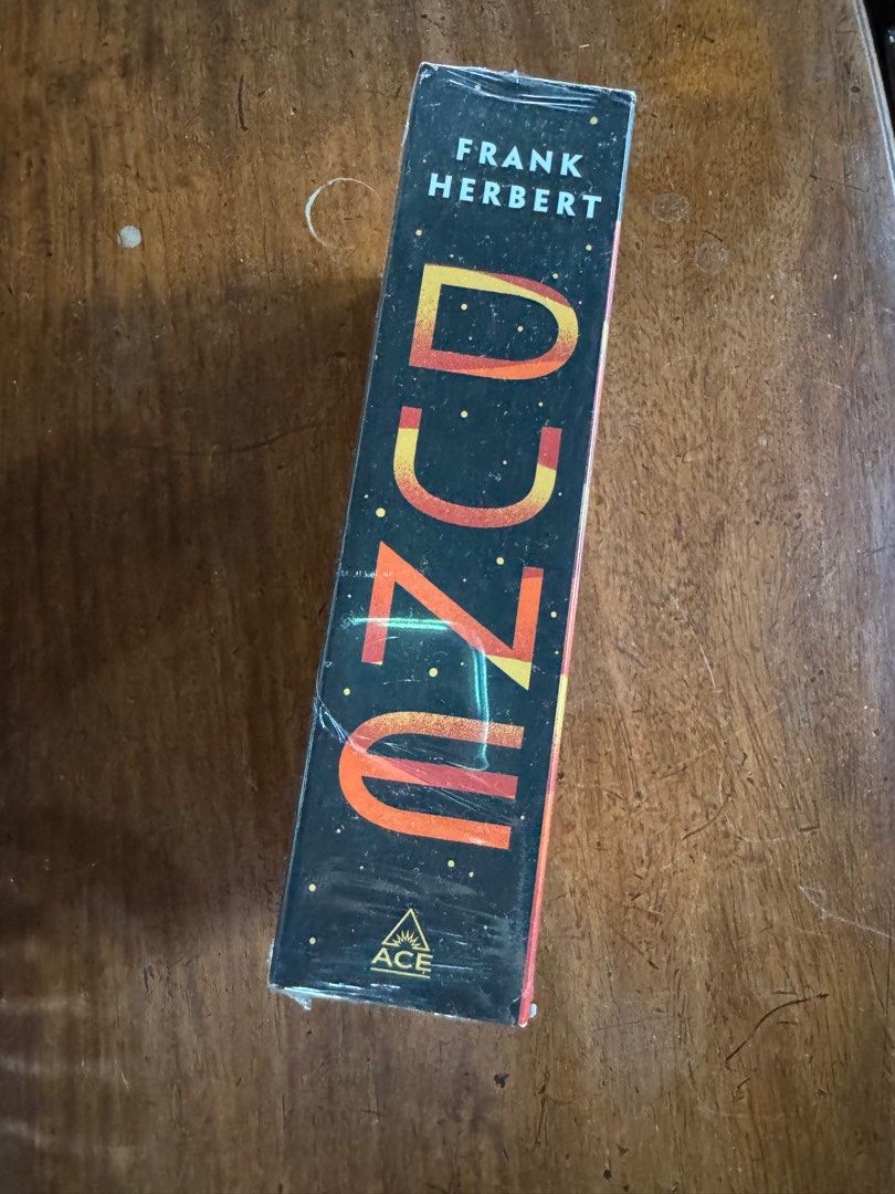Dune (Category: Fragrance & Deodorants) located in Paranaque City. Submitted by ctchuchi (Listing ID 1320345515, Image 3). Description: Like new .