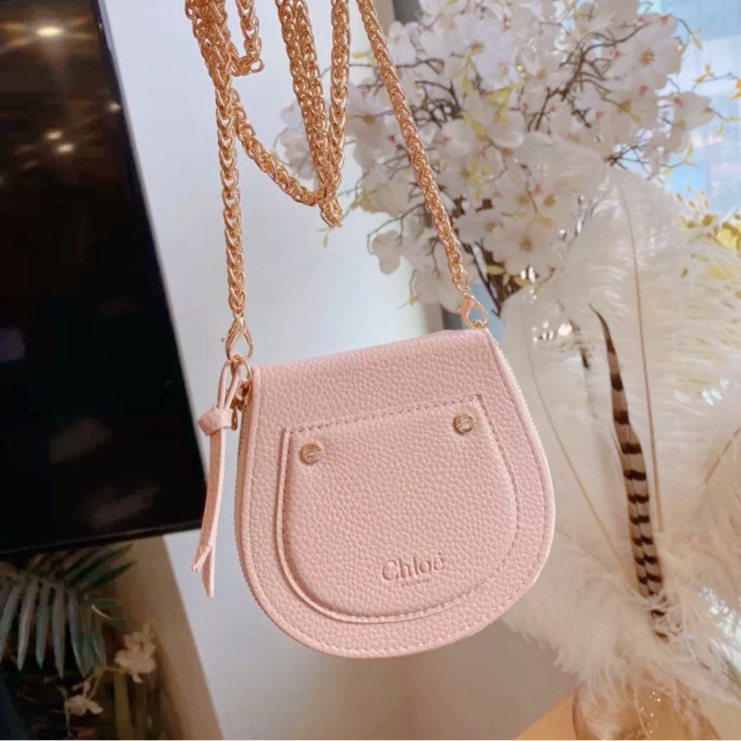 Chloe pink pouch deals