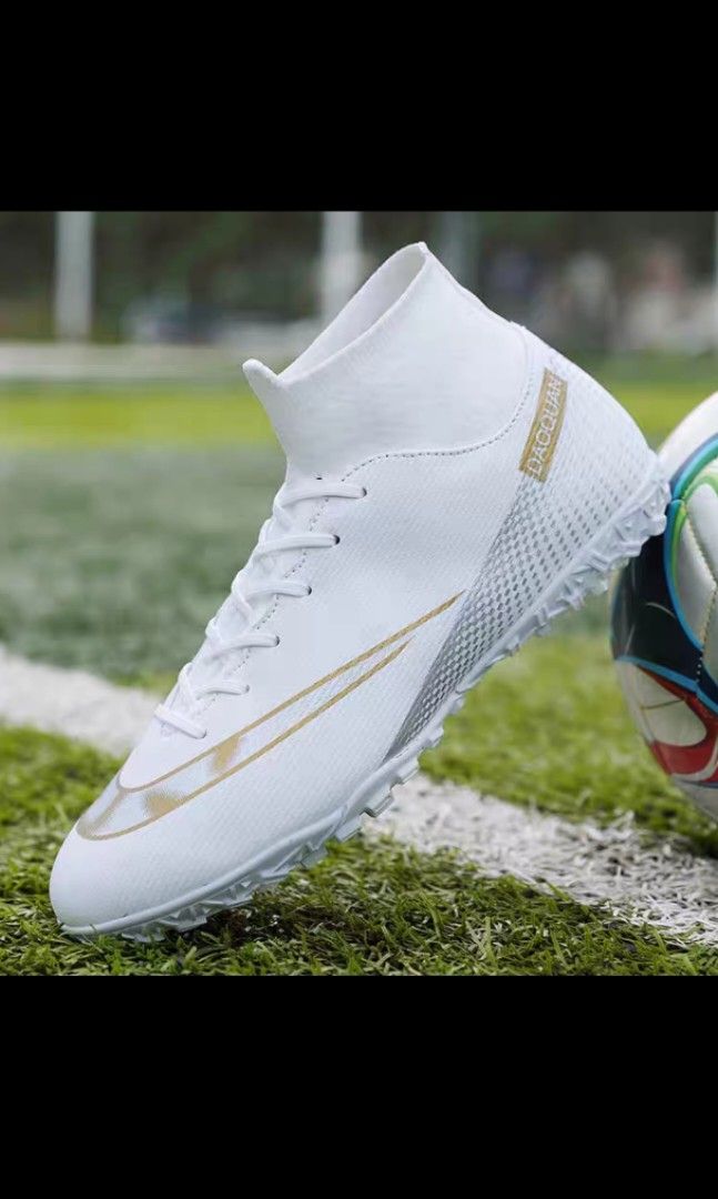 Football Boots Soccer Boots FREE DELIVERY, Sports Equipment - Main Image