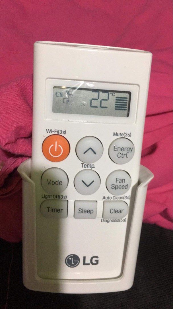 Lg dual inverter 1.5hp (Category: Air Conditioning and Heating) located in Las Pinas. Submitted by jennysay (Listing ID 1320395257, Image 3). Description: Lg dual inverter po 1.5hp 10months palang po sya mag upgrade po ng 2hp negotiable papo pwede po test dito sa bahay po may resibo at warranty po at napaclening kona din po sya ng 6 months palang po .