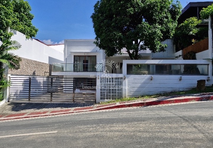 (Category: ) located in . Submitted by landlord.realty (Listing ID 1320267336, Image 1). Description: .