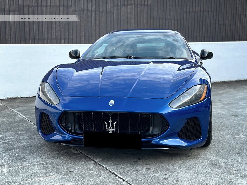 マセラッティMaserati1988 青白く ダイアリー