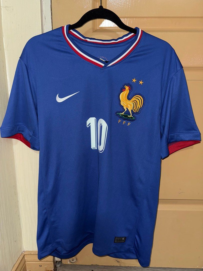 Nike FFF 2024/2025 mbappe jersey (Category: Activewear) located in Manila. Submitted by batoygonz19661 (Listing ID 1320364313, Image 1). Description: Last stock.