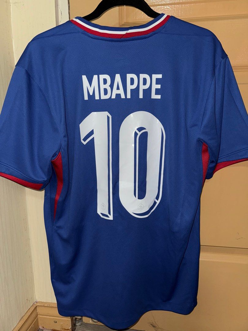 Nike FFF 2024/2025 mbappe jersey (Category: Activewear) located in Manila. Submitted by batoygonz19661 (Listing ID 1320364313, Image 2). Description: Last stock.