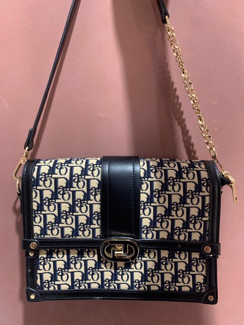 Palomino bag Fesyen Wanita Tas Dompet di Carousell