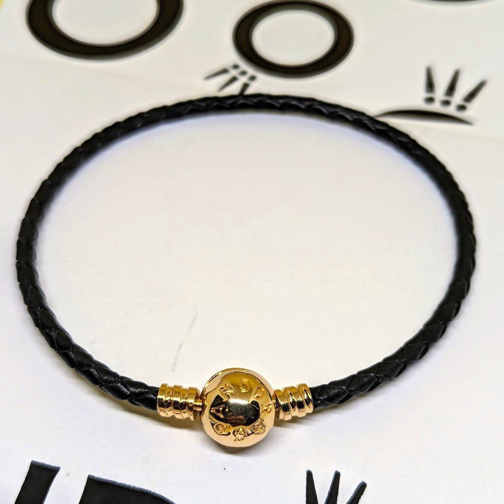 Pandora single black leather bracelet discount