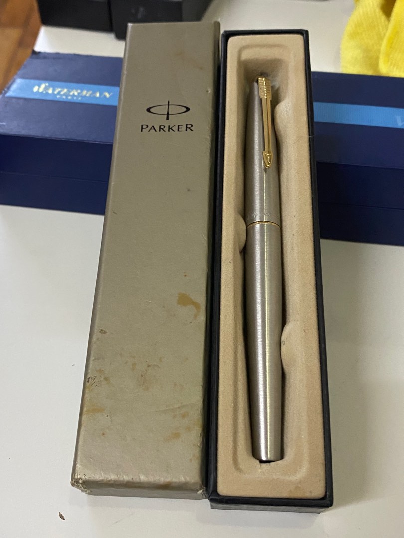 Parker 45 FLIGHTER Gold Trim Fountain Pen Size F Nib Made In England ...