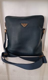 (Category: ) located in . Submitted by zenbear_4c3e8e (Listing ID 1320244988, Image 1). Description: .