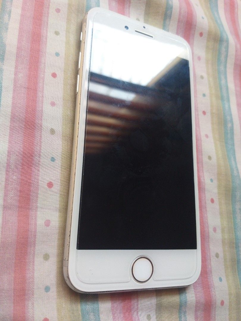 Rush Sale. Defective iphone 7 (Category: iPhone 7 Series) located in San Leonardo. Submitted by leikeze91 (Listing ID 1320236987, Image 2). Description: Defective For parts. Good board and battery recently replaced with touch id pa gumagana. except for/needs to be unlocked. Nascam from last seller sabi no apple id pero meron pala. Nabypass ko pa and nagamit..