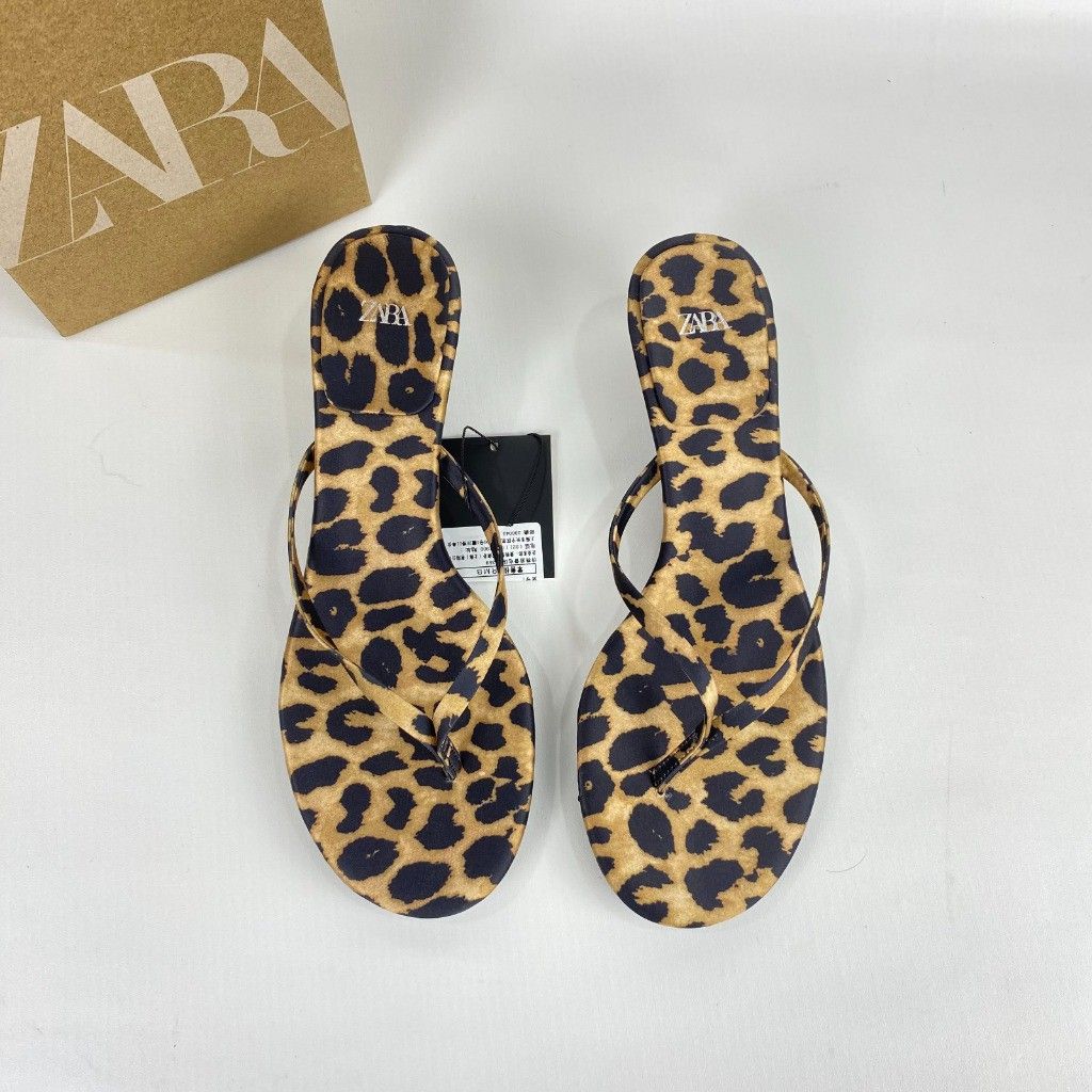 Sandal ZARA Woven Kitten Heels Shoes, Fesyen Wanita, Sepatu di