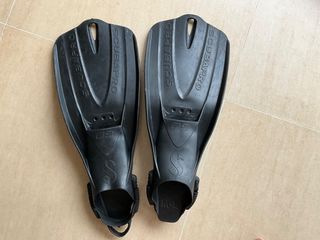（分類：）位於 。 由 rlwootton38538 提交（商品編號 1320273958，圖片 1）。簡介： 。