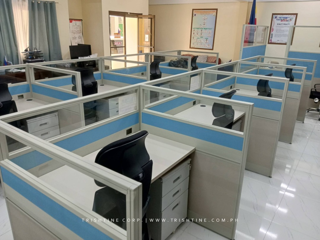 Sharing Cubicle with privacy partition, Furniture & Home Living ...