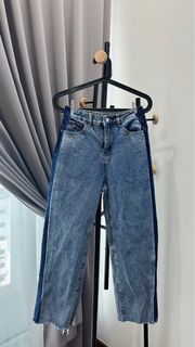 (Category: ) located in . Submitted by minsvintagee (Listing ID 1320293060, Image 1). Description: .