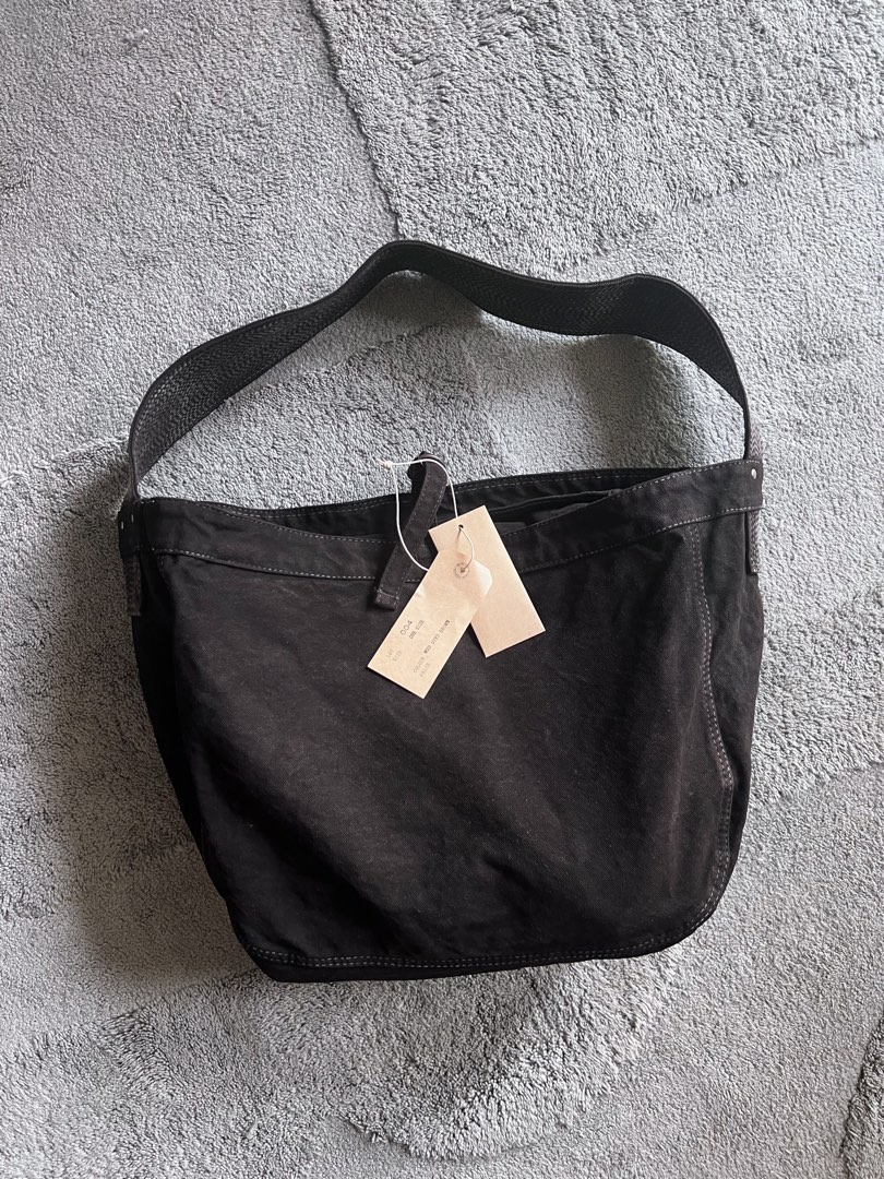 T.T しみ込む LOT. 018 NEWSBOY BAG SMALL BLACK