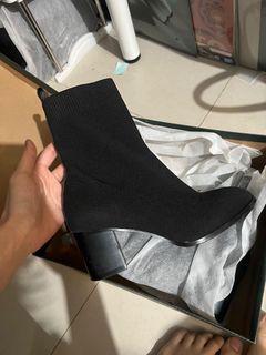 （分類：）位於 。 由 janetchan49 提交（商品編號 1320365370，圖片 1）。簡介： 。