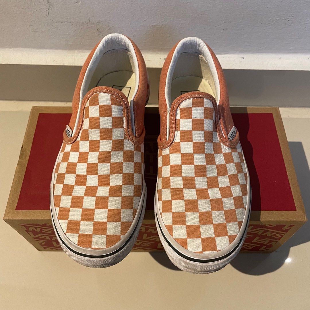 Checkered orange vans best sale