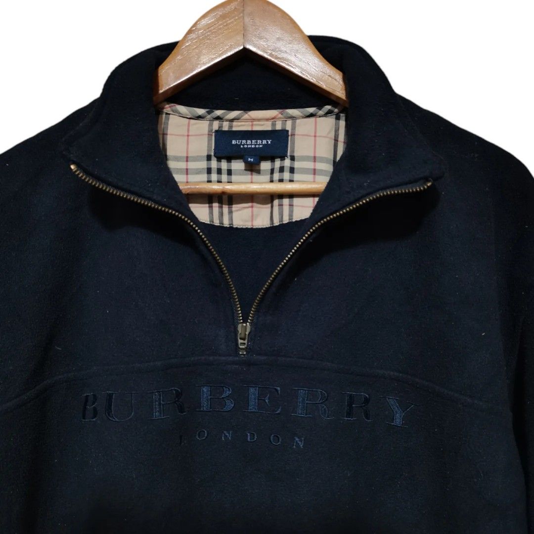 Burberry men's quarter zip top