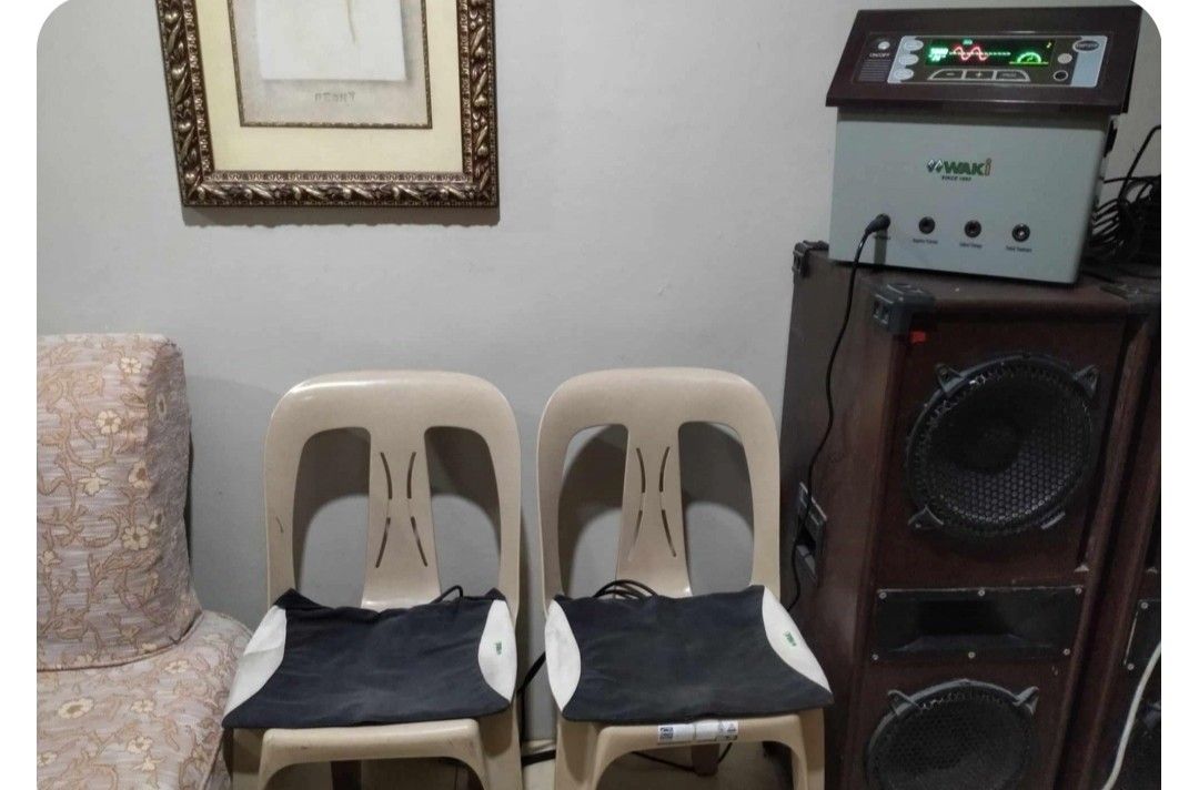 WAKI MACHINE (Category: Medical Supplies & Tools) located in Dasmarinas. Submitted by d.lelis (Listing ID 1320313024, Image 2). Description: waki machine wellness health.
