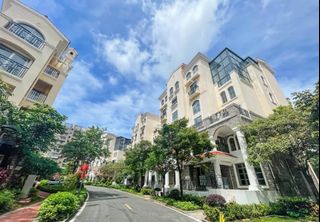 The only available light-luxury hillside villa complex in the southern new city of Zhongshan! Buy a villa at residential prices! Only 8,499 yuan per square meter! Just 270,000 yuan down payment! Reach Hong Kong within 30 minutes via expressway from anywhere in the city.63438164498945110