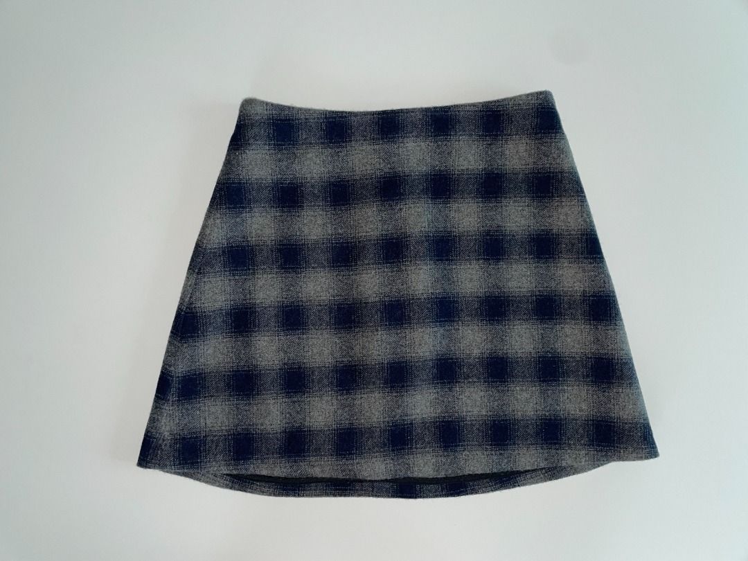 Aritzia Wilfred Classic Mini Wool Plaid Blue Black Skirt 00 XXS Women s Fashion Clothes on Carousell