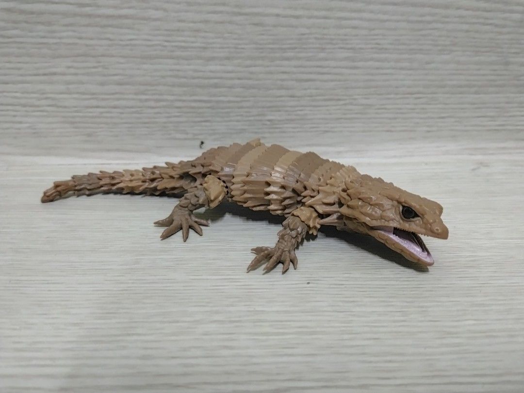 Bandai Gashapon DangoMushi Armadillo Girdled Lizard 7th, Hobbies & Toys
