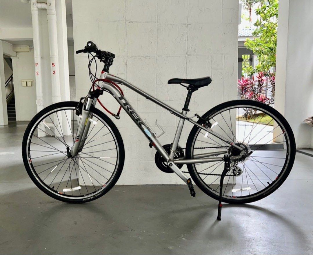 Bicycle Trek 8.2 DS hybrid Sports Equipment Bicycles Parts Bicycles on Carousell