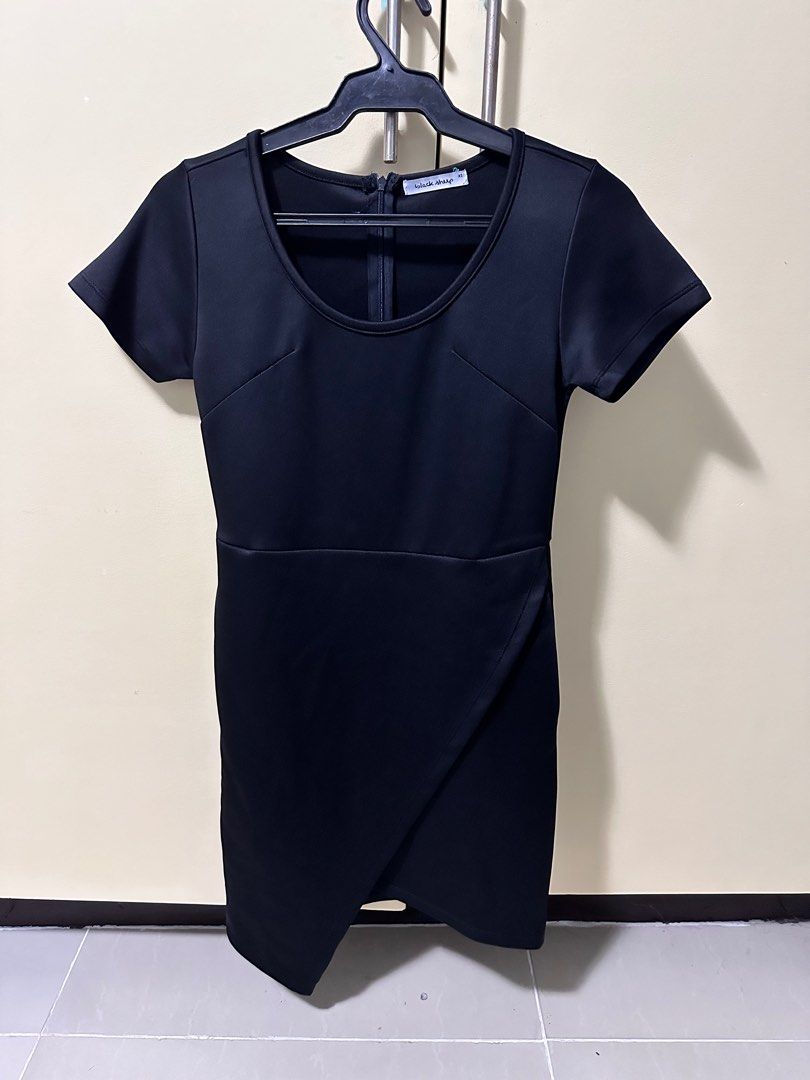 Black asymmetrical dress (Category: Dresses) located in Quezon City. Submitted by cwissy (Listing ID 1320532801, Image 1). Description: 💖 can be used for formal occasions 💖 asymmetrical detail on the skirt 💖 cloth is silk like 💖bought from SM Dept Store.