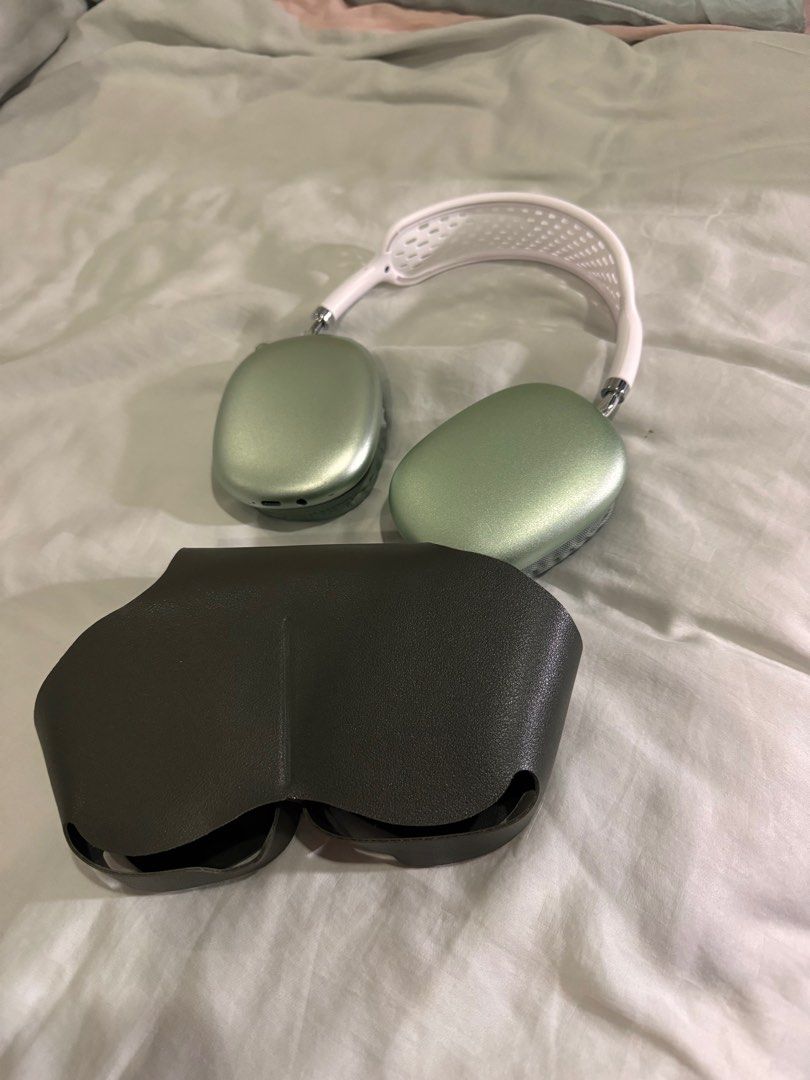 Bluetooth headphones
